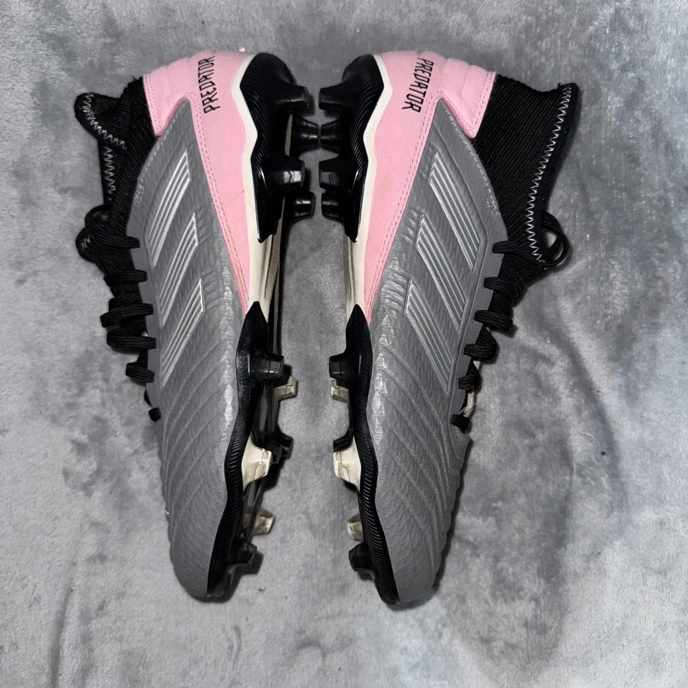 Adidas Mens Predator 19.3 FG Soccer Cleats 7.5 Grey Pink Primemesh F97528